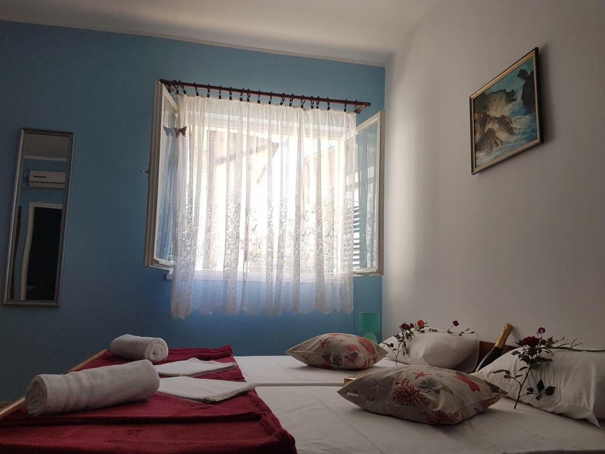 Apartments Guberina Sibenik Luaran gambar